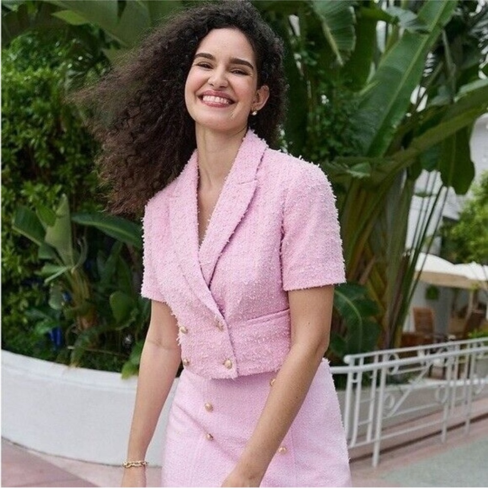 NEW EXPRESS SZ: L PINK TWEED DOUBLE BREASTED SHORT SLEEVE CROP BLAZER JACKET